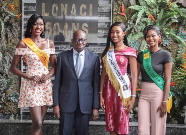 Côte d’Ivoire/Partenariat Comici-Lonaci : Diamala Marie-Emmanuelle, Miss Côte d’Ivoire 2024, offre une école primaire à sa région
