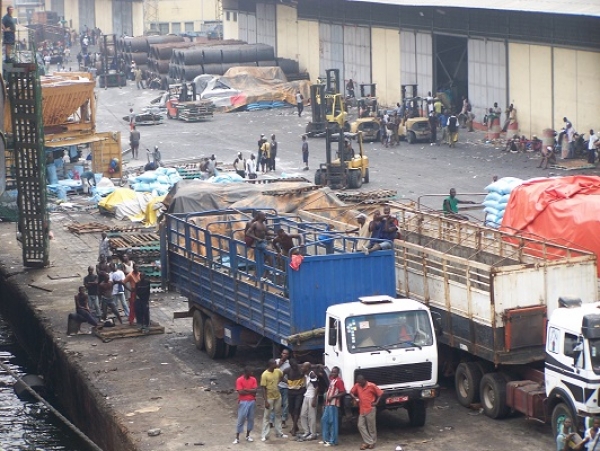 C&ocirc;te d&rsquo;Ivoire : Le port d&rsquo;Abidjan confront&eacute; &agrave; des engorgements